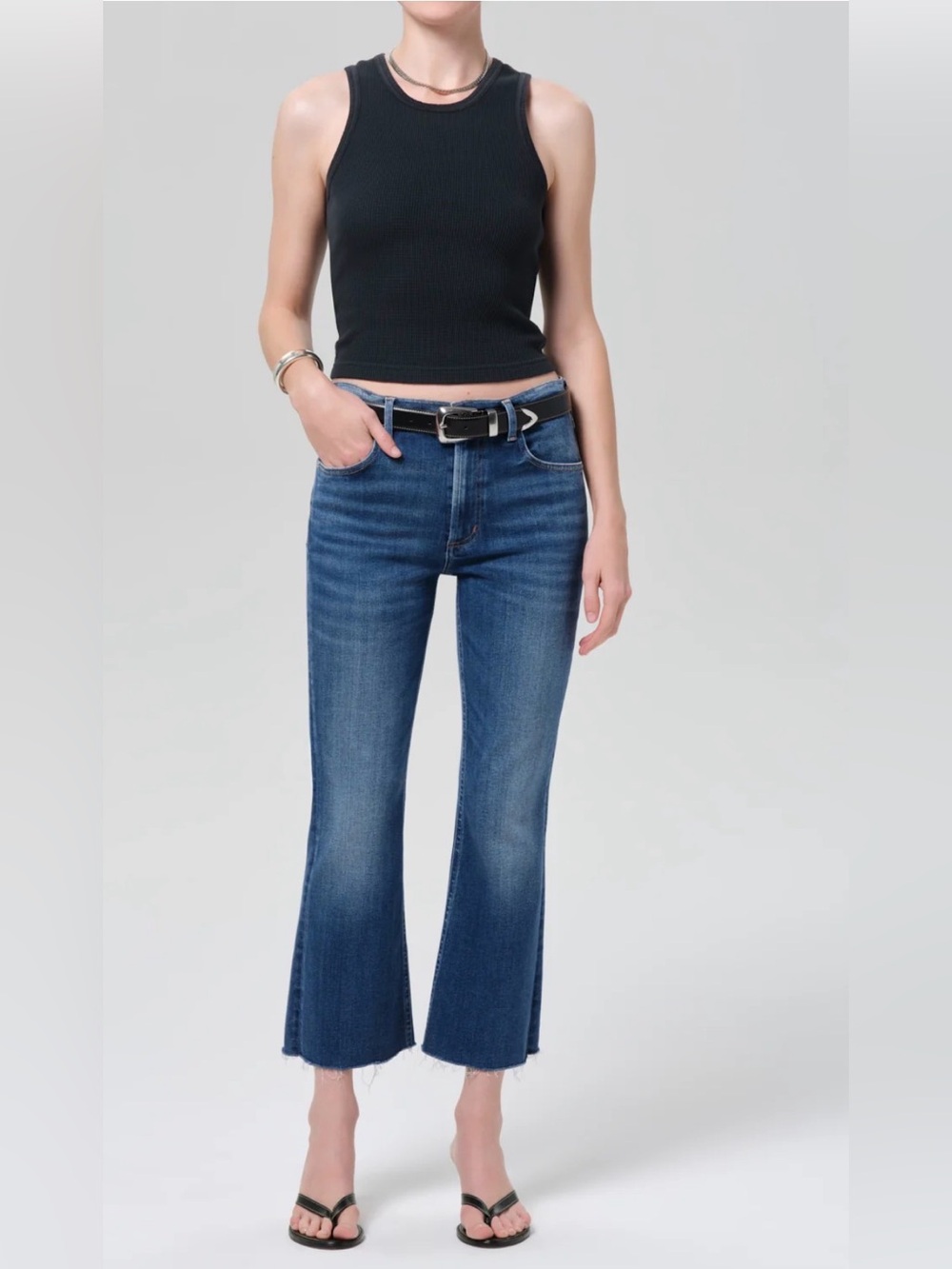 CITIZENS OF HUMANITY • Isola Mid Rise Cropped Boot jeans In Ambry size 25